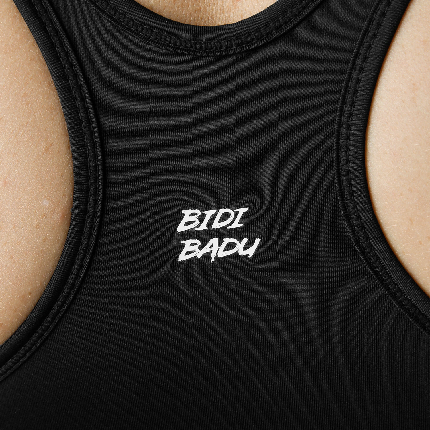 BIDI BADU Jude Tech Sport-BH Damen - Schwarz, Weiß 3 BIDI BADU Jude Tech Sport-BH Damen - Schwarz, Weiß – Bild 3
